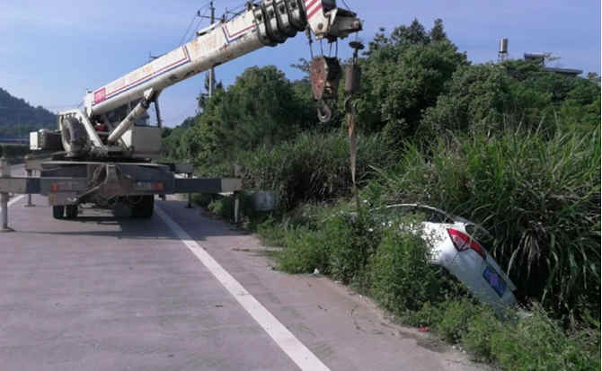 开福区重载吊车救援